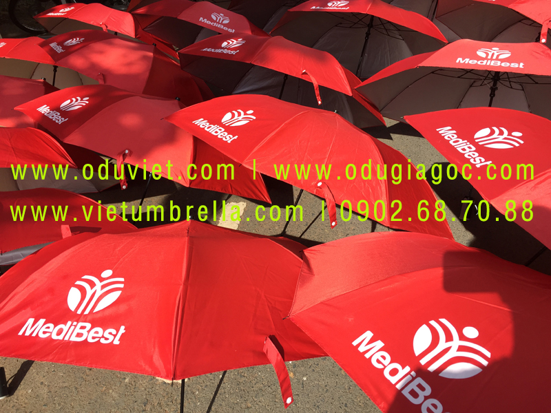 xưởng sản xuất ô dù cầm tay in logo quảng cáo